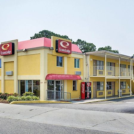 Econo Lodge At Military Circle Norfolk Exterior foto